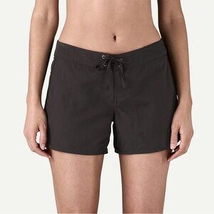 Patagonia Black Wavefarer 5” Boardshorts Size 8